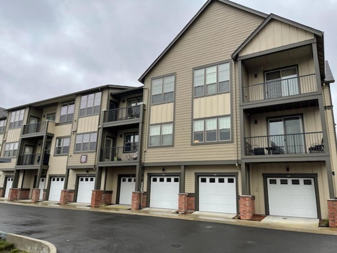 Newer Bethany Condo - 2 bedrooms 2 Baths, ... - Newer Bethany Condo - 2 bedrooms 2 Baths, ...