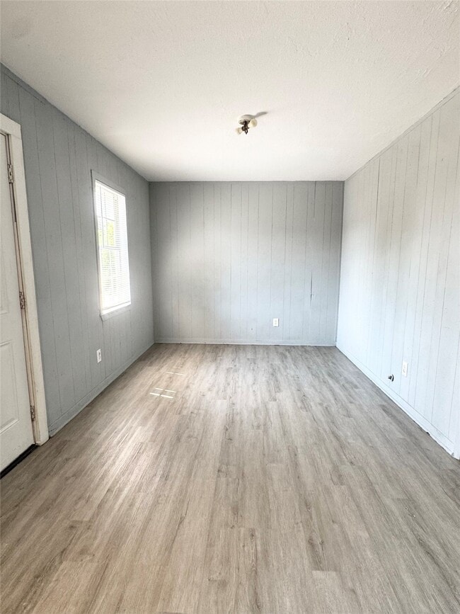 Photo - 6601 Avenue T