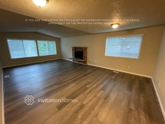 Photo - 8313 121st St E