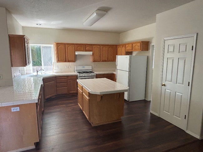 Photo - 5058 NW Crady Ln