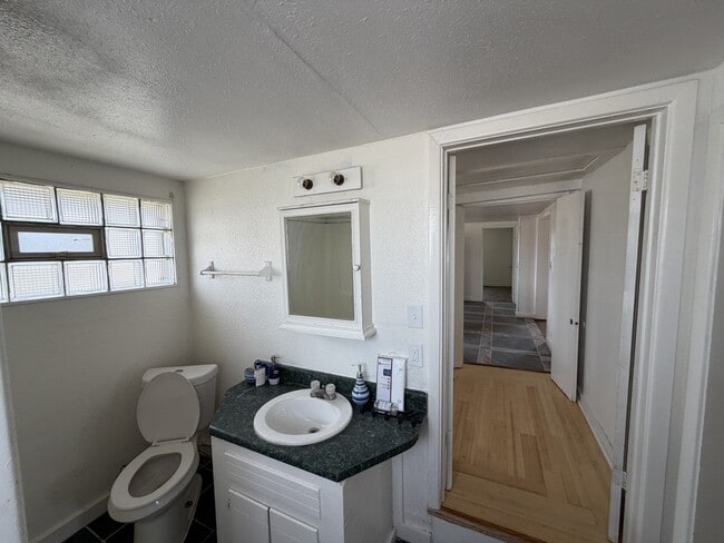 Photo - 1817 N Union Ave