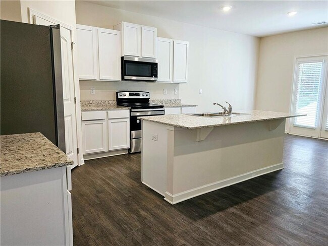 Photo - 274 Walnut Grv Wy