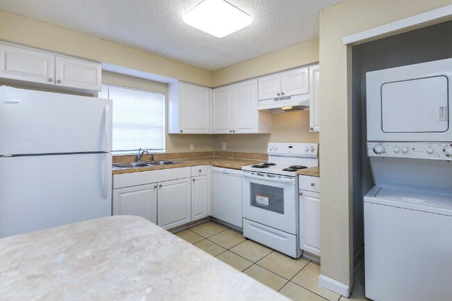 5901 S Dale Mabry Hwy Unit B