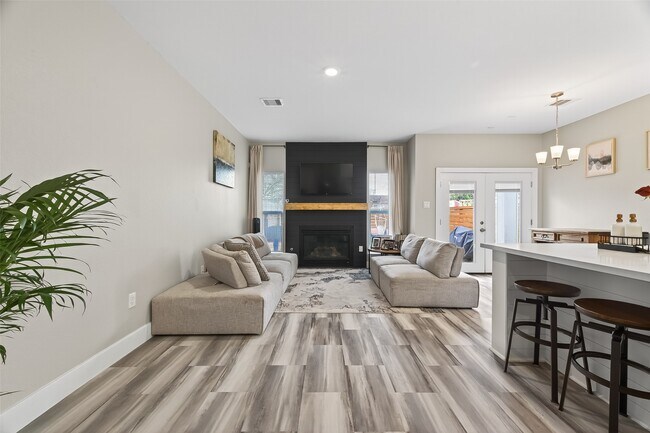 Photo - 5417 Texas St Unit A