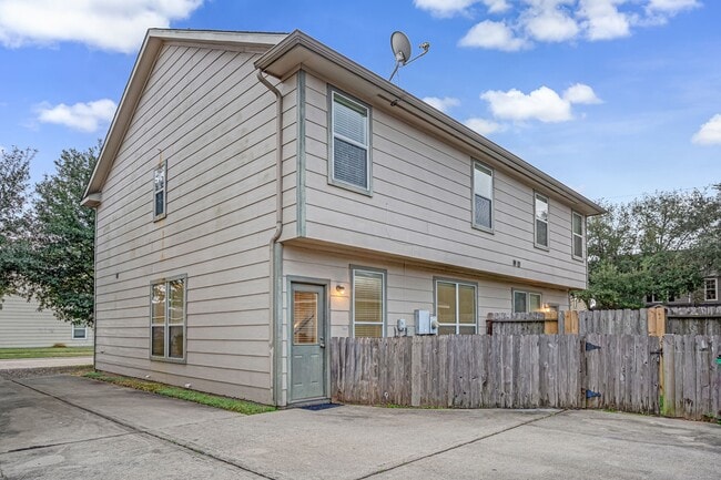 Photo - 9607 Gorman Brook Dr