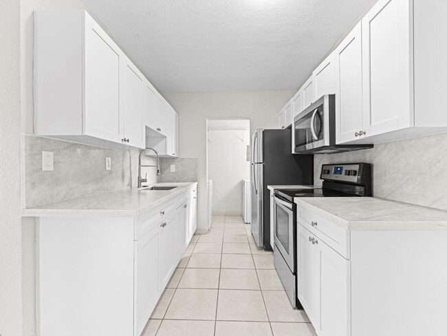 Photo - 21200 NE 12th Ct