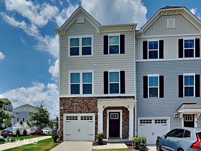 Building Photo - 2203 Doby Creek Ln