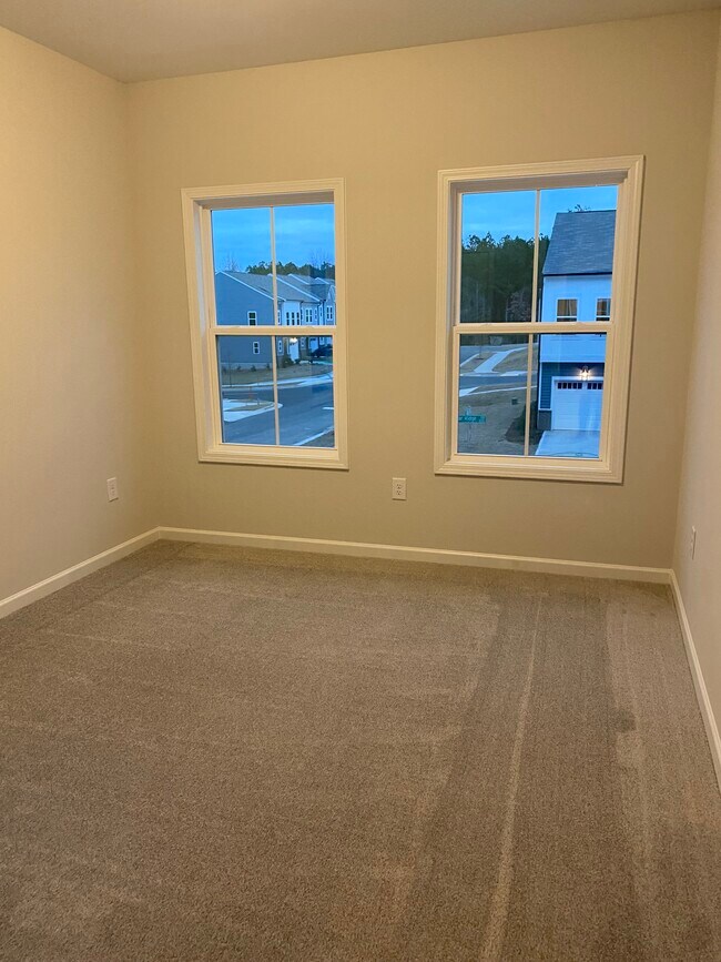 Photo - 800 Star Ridge Dr