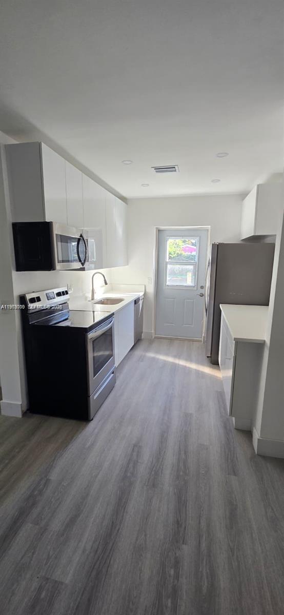 Photo - 1812 Scott St