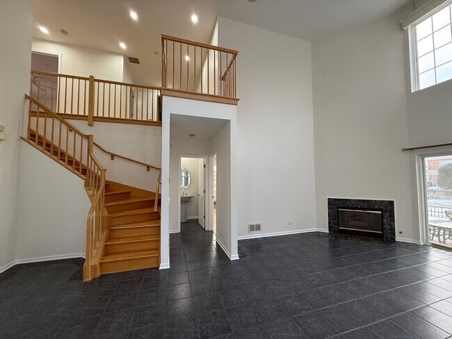 Photo - 362 Town Pl Cir