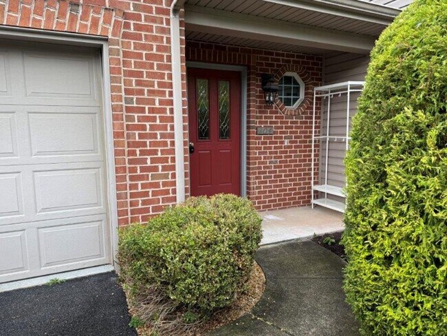 Photo - Don't Miss Out On This New Cumberland Town-Home For Rent, 3 Stories/3 Bedrooms/2.5 Bathroom In We...