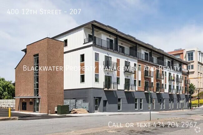 Building Photo - 400 12th St Unit 207