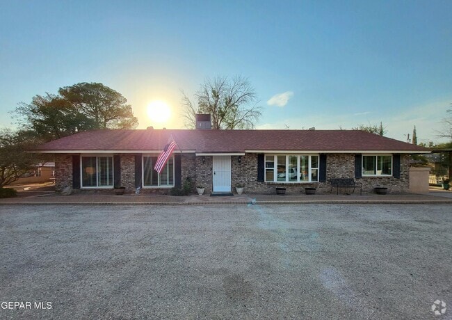 Building Photo - 10725 W Burt Rd Rental