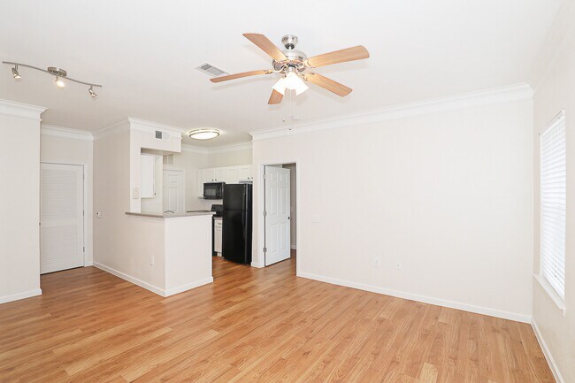 Living/Dining Area - Villas at Cypresswood