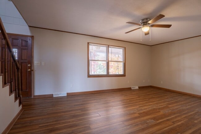 Photo - 4 Bedroom, 2 Bathroom Home in Greene Count...