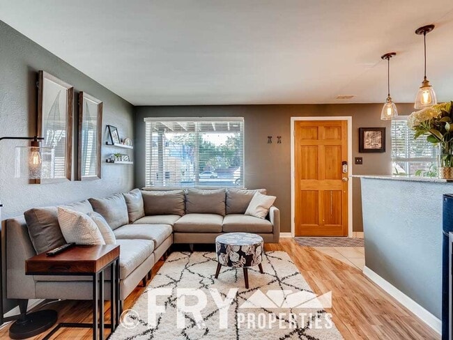 Photo - Updated Condo in Highlands Square