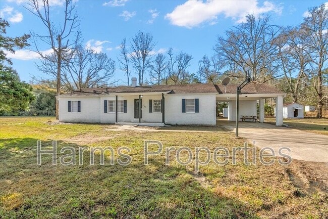 Photo - 185 Weiss Bluff Rd