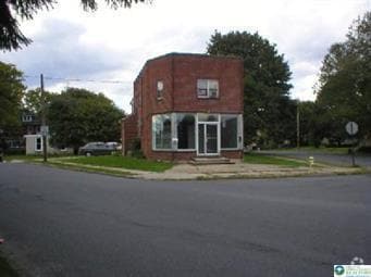 Building Photo - 307 E Lexington St Rental