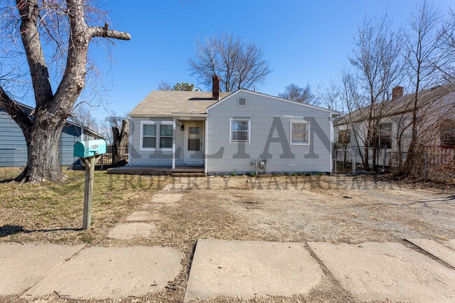 Building Photo - 1334 S Dodge Ave