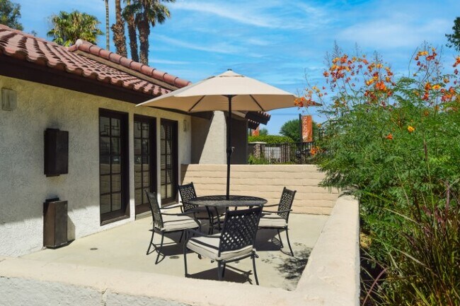 Las Brisas Apartments