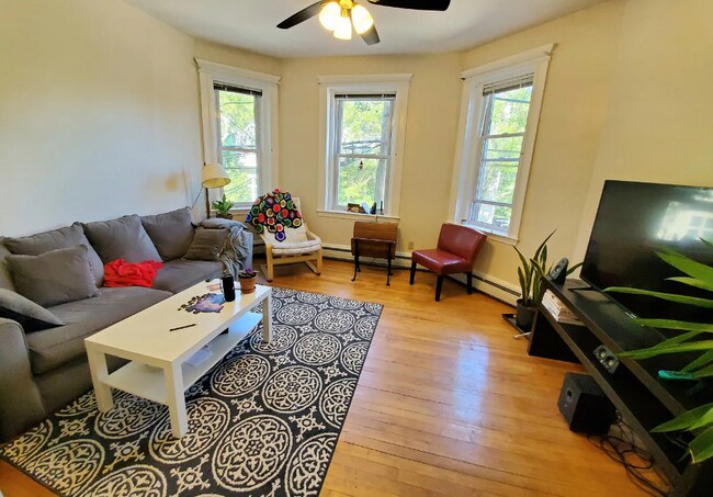 Photo - 289 Brookline St Unit 1