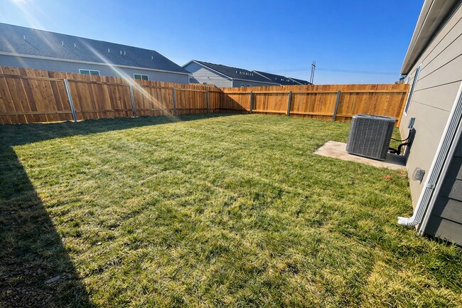 Photo - 3763/65 Bluelake Unidad 3765 Bluelake