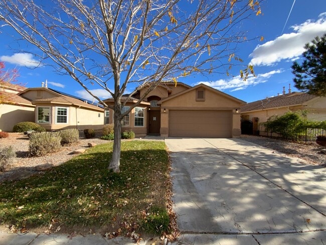 Building Photo - 4 Bedroom Single Story Home Available Near Unser Blvd NE & King Blvd NE in Rio Rancho!