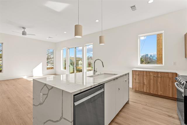 Photo - 2206 Arroyo Ave