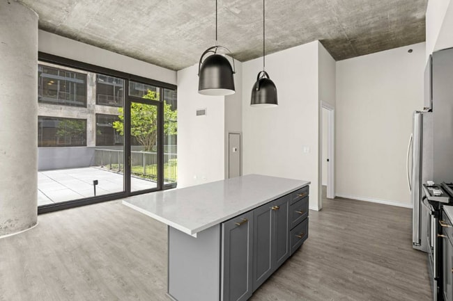 Photo - 191 W Huron St