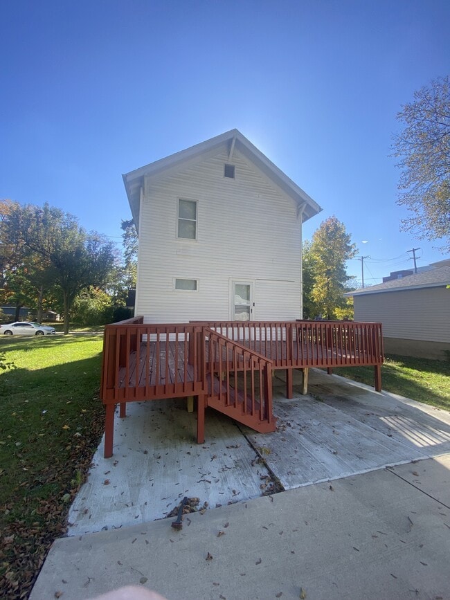 Photo - 1109 Perry St