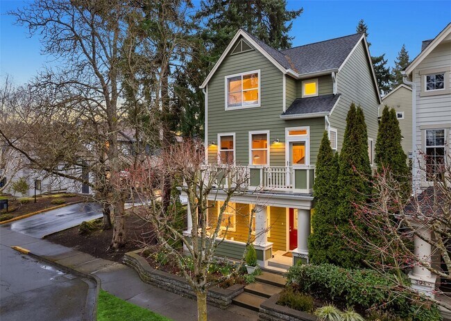 Photo - 300 Wyatt Way NE