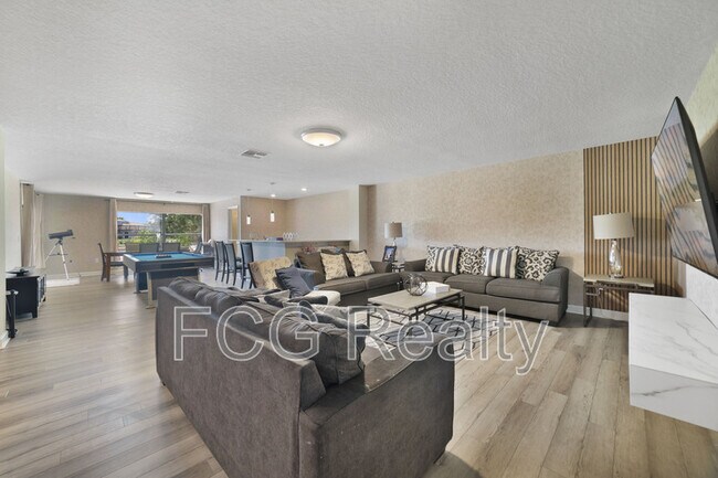 Photo - 1405 Deuce Cir