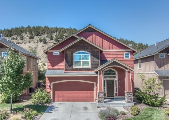 Gorgeous 3/2.5 in NE Bend backing to the b... - Gorgeous 3/2.5 in NE Bend backing to the b... Casa