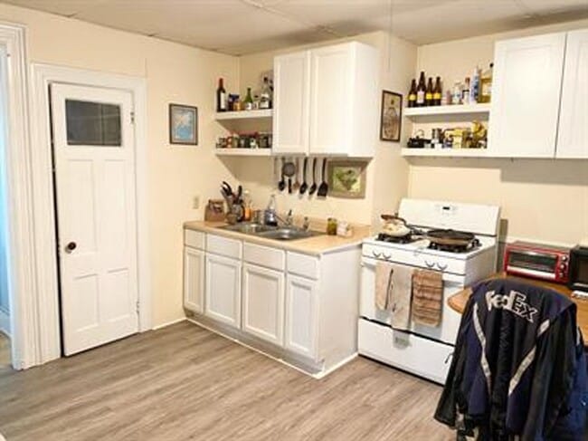 Building Photo - 54-56 Intervale Avenue Unit A Rental