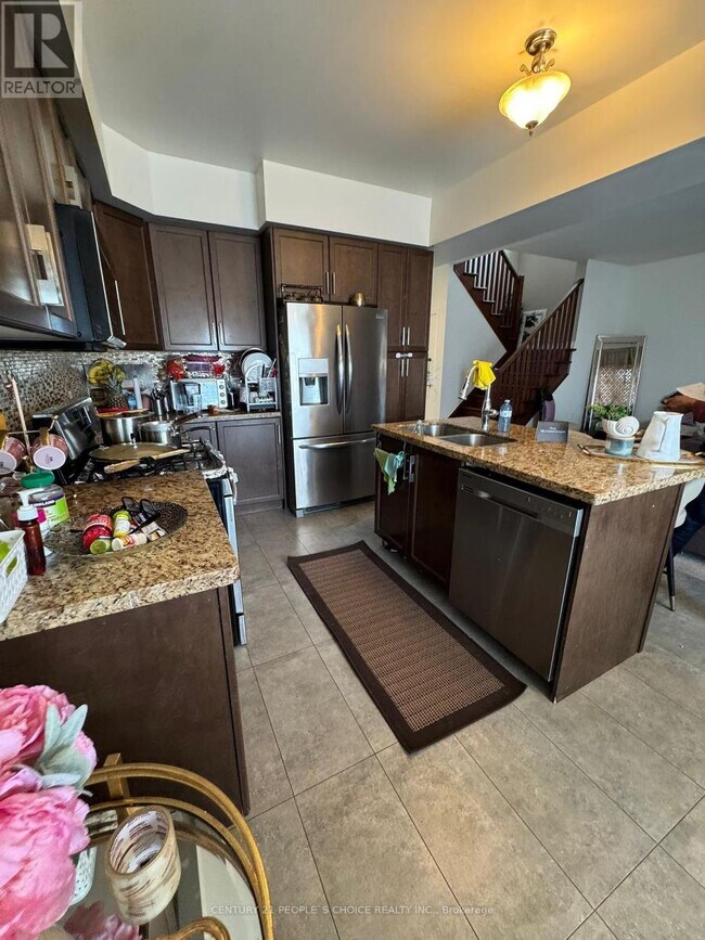 Photo - 120 Vineberg Dr