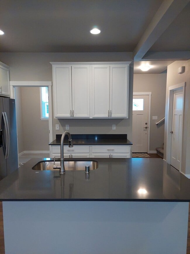 Photo - Beautiful Three Bedroom In Ferndale