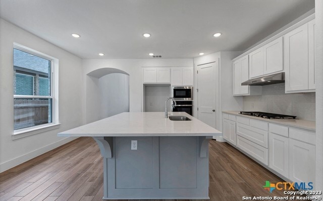 Photo - 1051 Lime Gruene