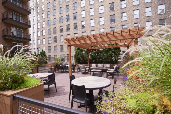 11th Floor Terrace - The Metro Apartments