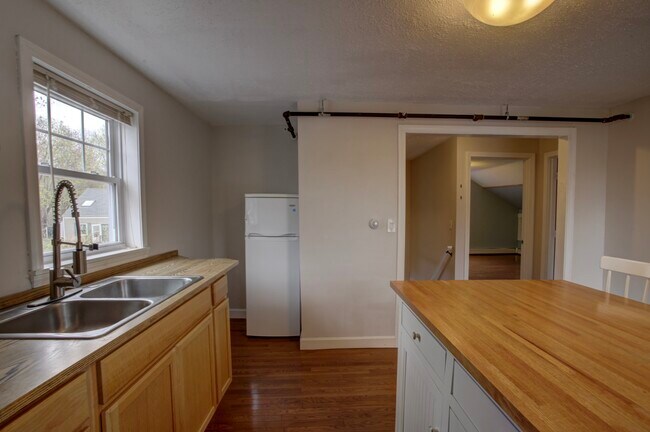 Photo - 9 Cornell St Unidad 9B Cornell st