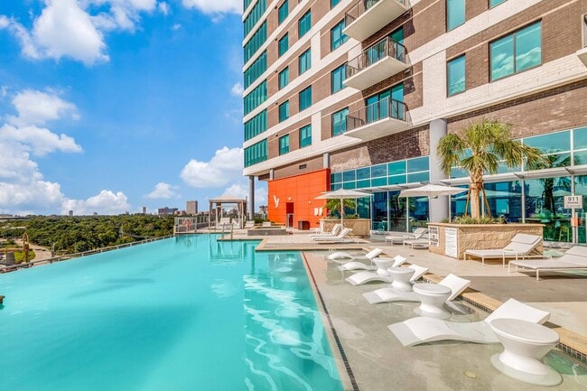 Photo - Vantage Med Center