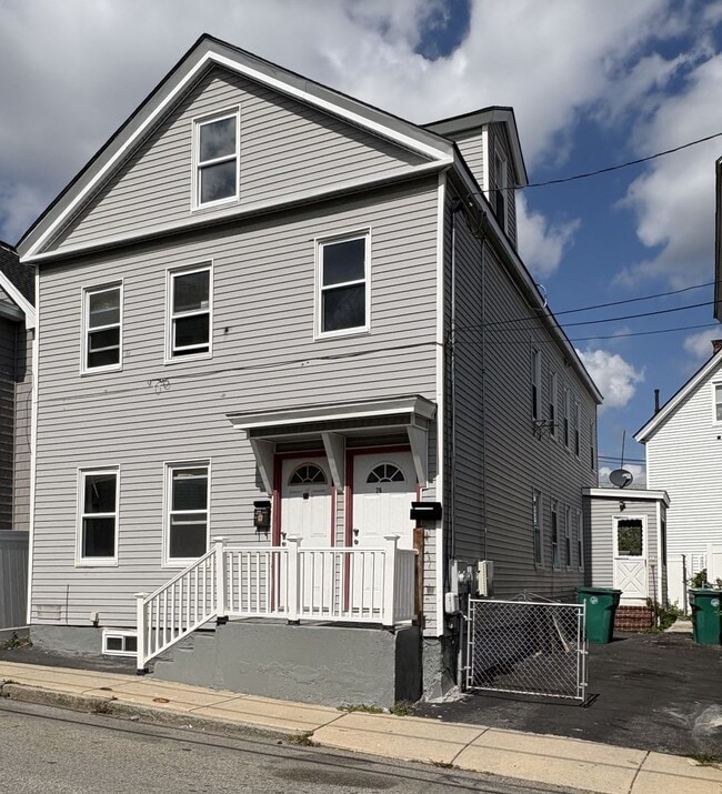 Building Photo - 26 Abbott St Unit 26 Abbott Street Rental