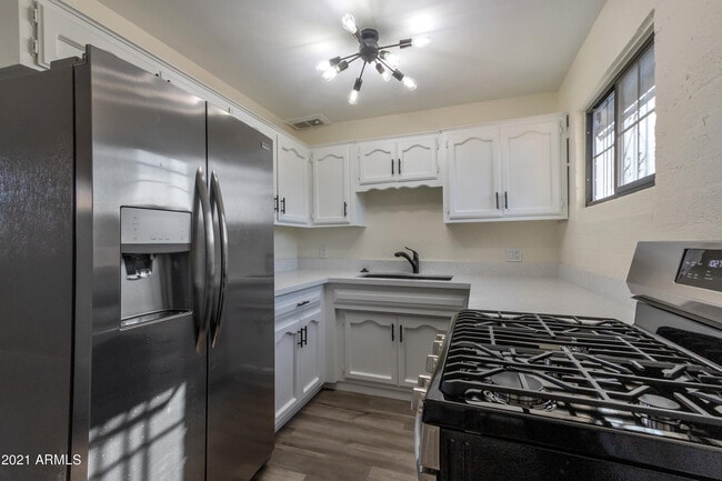 Photo - 4417 N 21st St