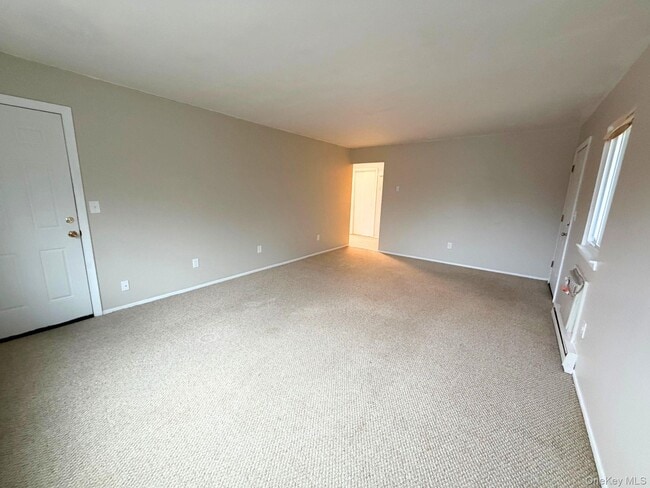 Photo - 614 Fox Run Ln Unit 614