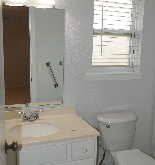 Photo - 2612 E Park Blvd
