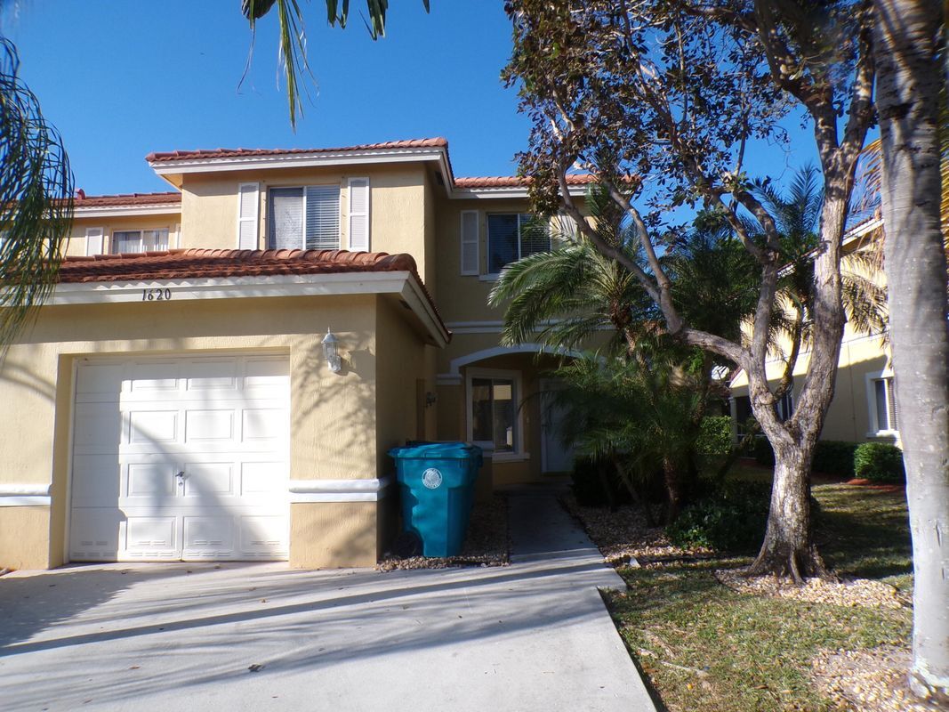 Photo - 1620 Cetona Dr