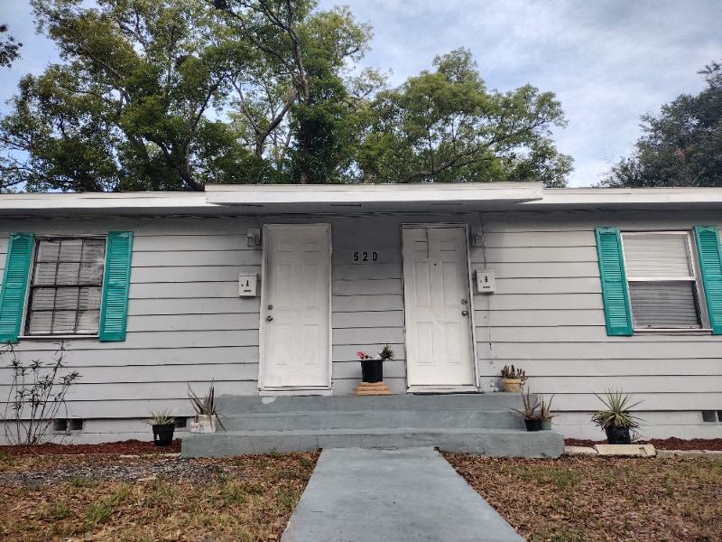 Photo - 520 Grannis Ave S Unit B