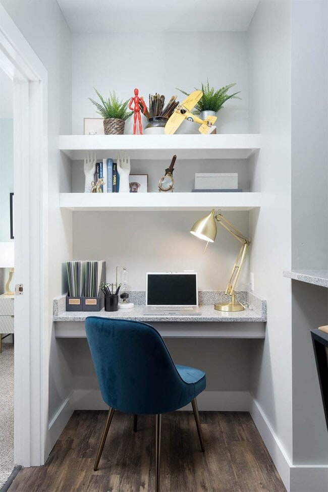 Photo - The RED Apartments