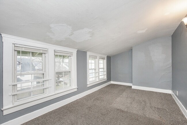 Photo - 2827 Avondale Ave Unit 3