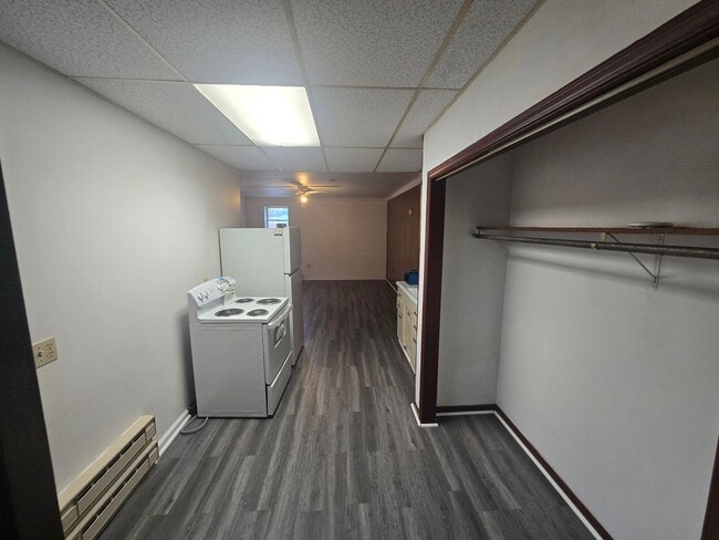 Photo - 50 S Market St Unit Apt #102