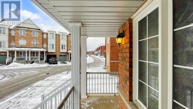 Photo - 15 Old Colony Rd